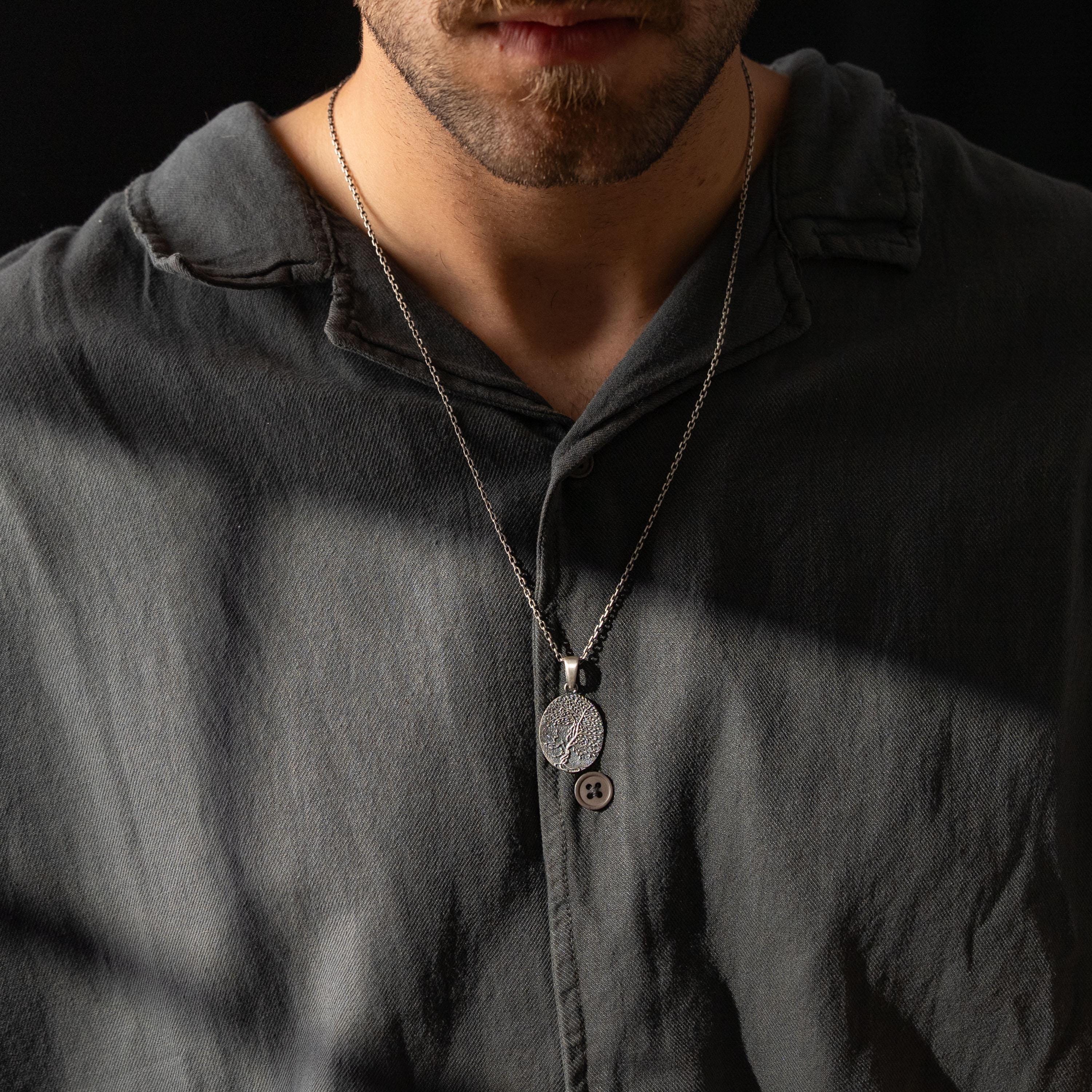 Sculpted Arboreal Motif Necklace