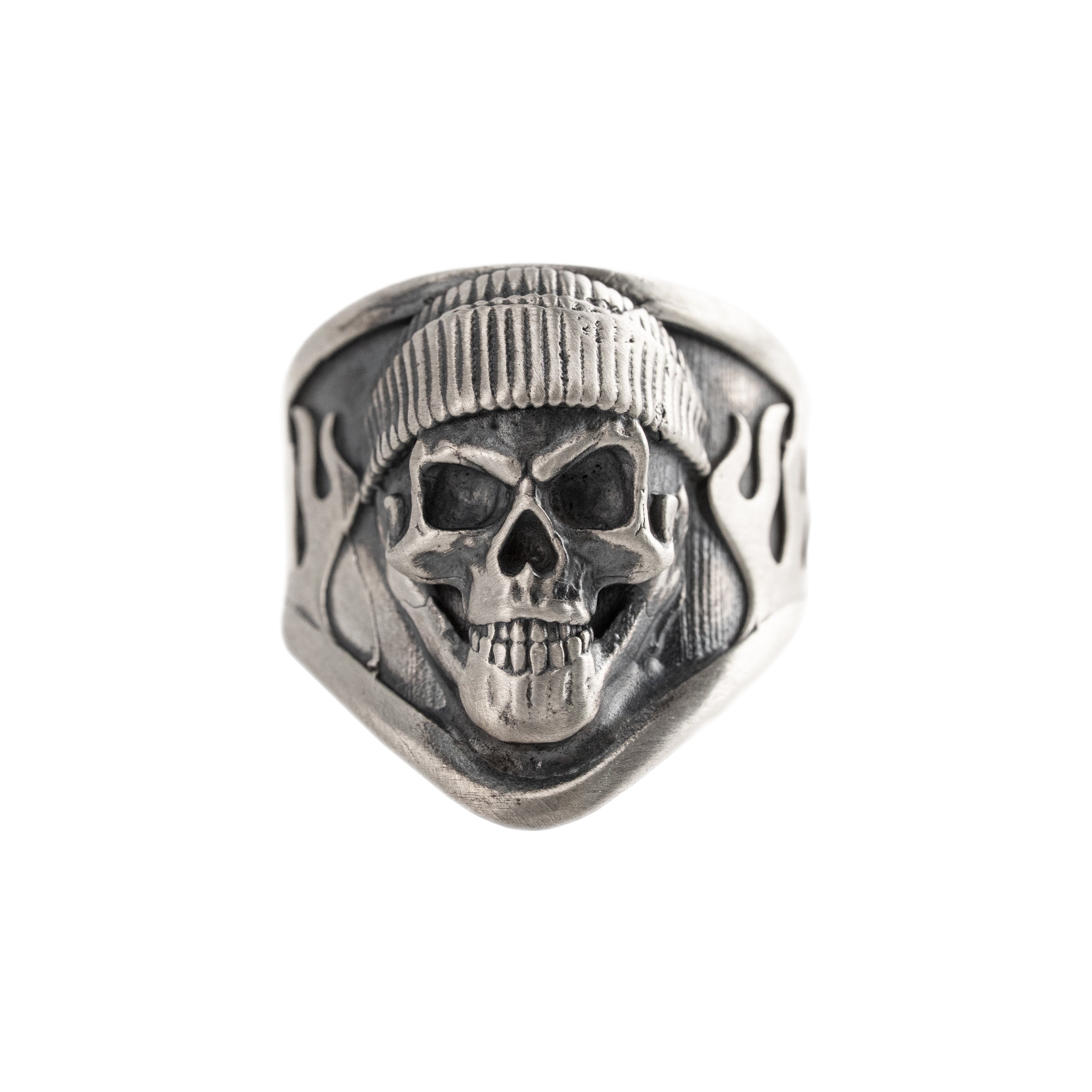 Beanie Skull Flame Relief Motif Ring