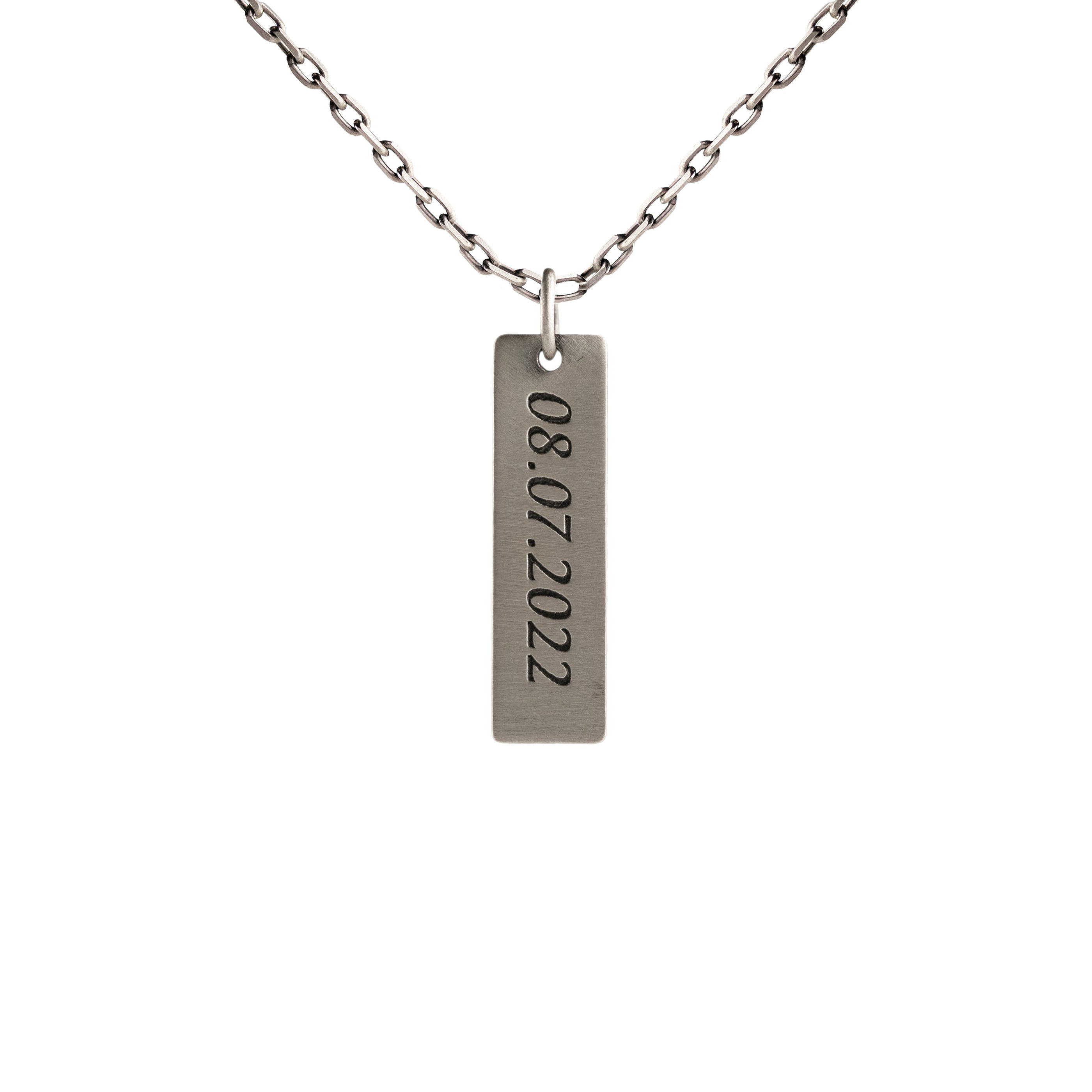 Personalized Linear Geometric Bar Motif Necklace