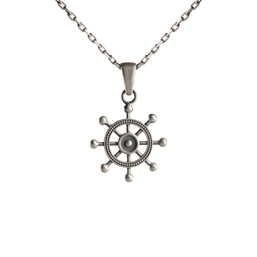 Ship Wheel Relief Motif Necklace