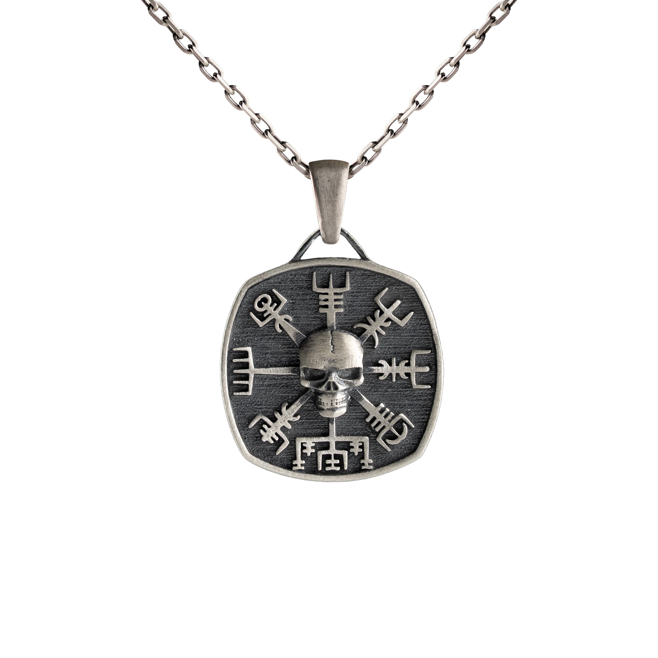 Viking Vegvisir Relief Skull Necklace