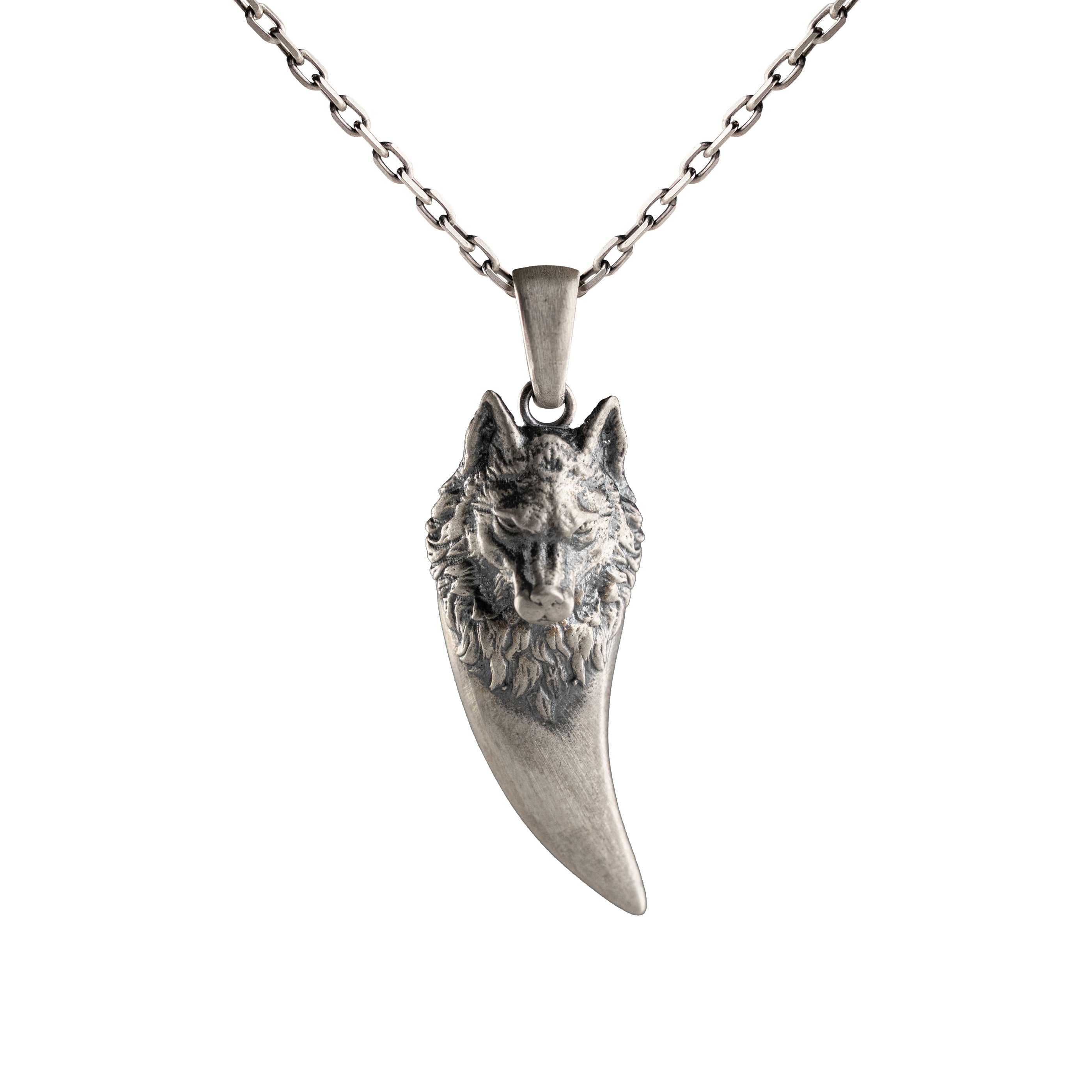 Sculpted Canine Tooth Motif Necklace