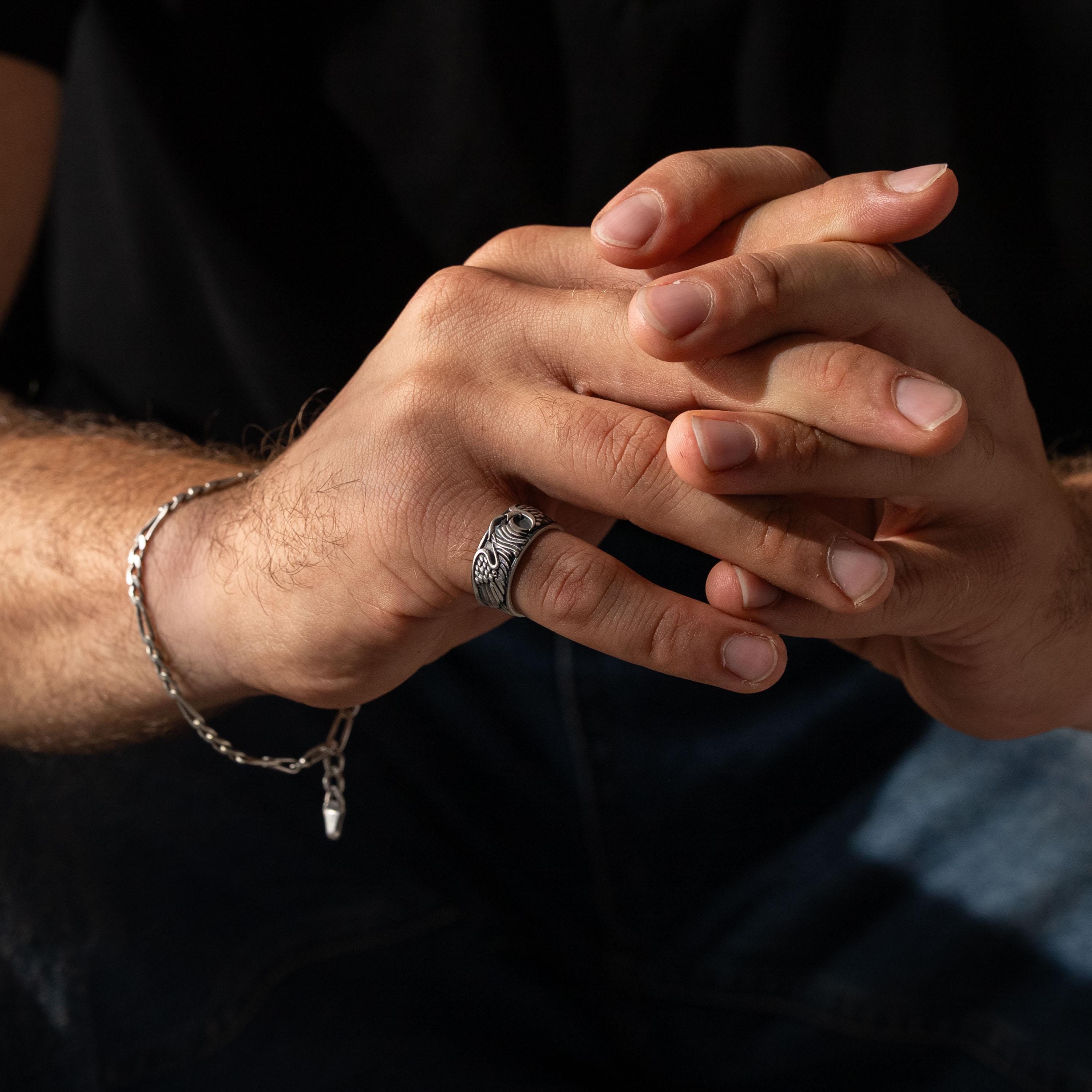 Sculpted Aquiline Form Winged Ring