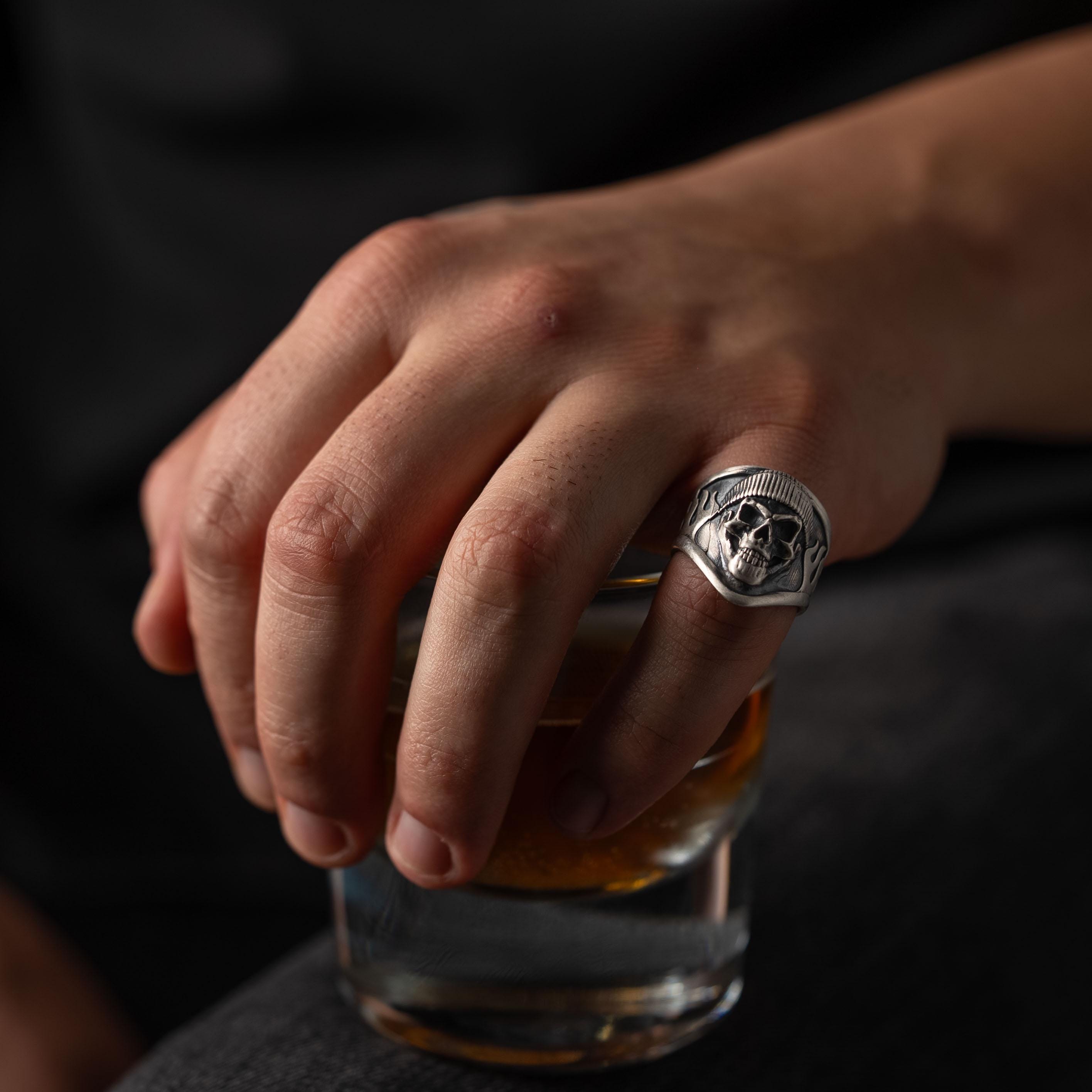 Beanie Skull Flame Relief Motif Ring